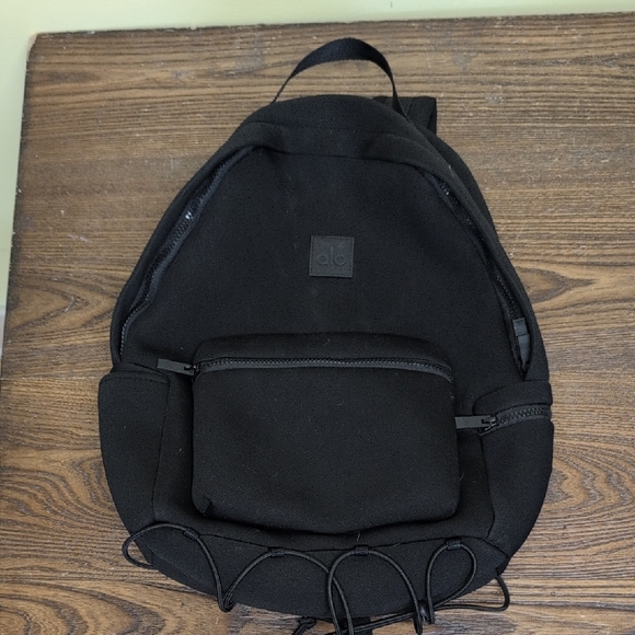Alo Yoga Black Backpack Neoprene - Picture 1 of 5